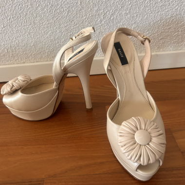 Sandali Bally con tacco alto