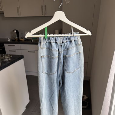Jeans taille haute coupe MOM FIT 