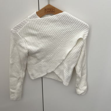 Cropped sweater
