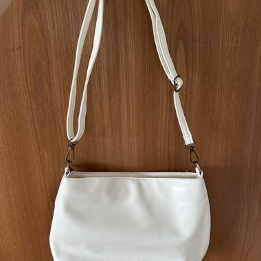 Weisse Tasche
