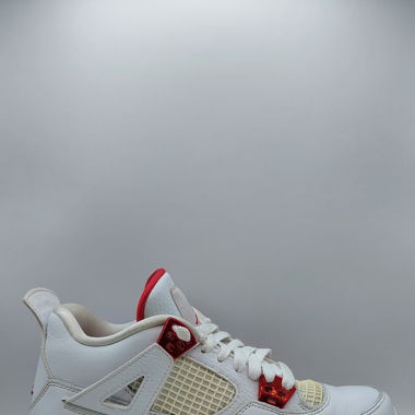 Jordan 4 mettalic red