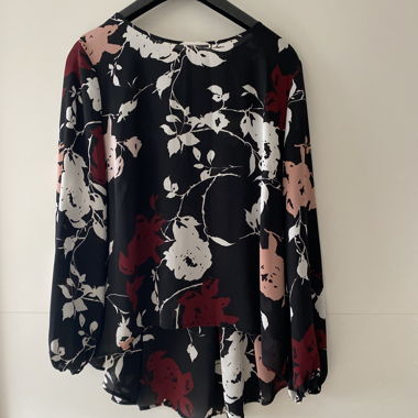 Blusa più lunga dietro