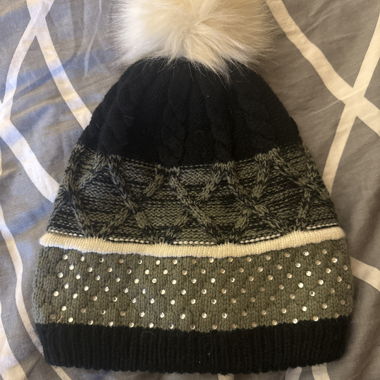 Cappello con pompon