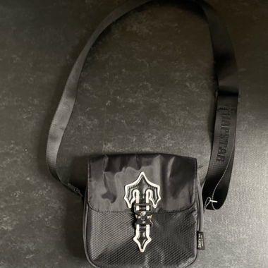 Borsa a tracolla Trapstar nera (real)