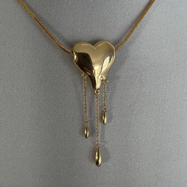 MELTING HEART NECKLACE