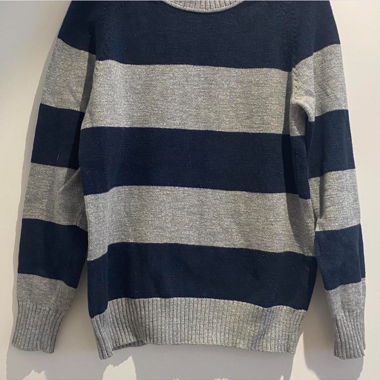 gestreifter Pullover