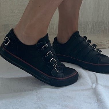 Low Big Star Sneakers