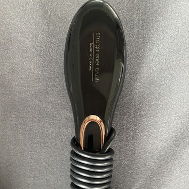 Straightener brush