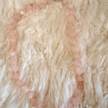 Vintage-Kette aus Rosenquarz und silbernem Verschluss