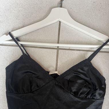 Crop top mit Spitze