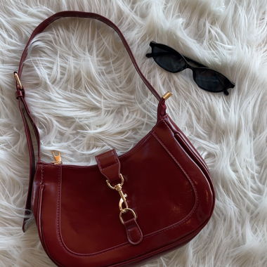 Bordeaux crossbody bag
