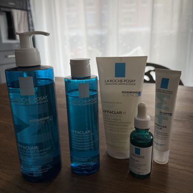 La Roche-Posay skincare set