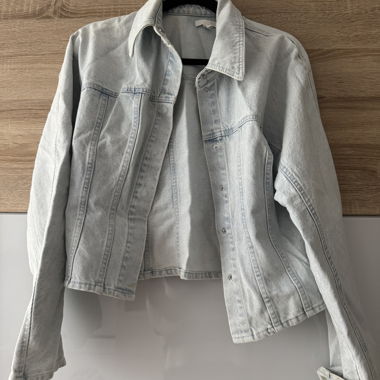Veste en jean bleu clair