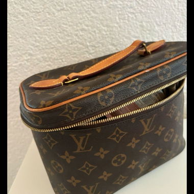 Vuitton Vanity Case