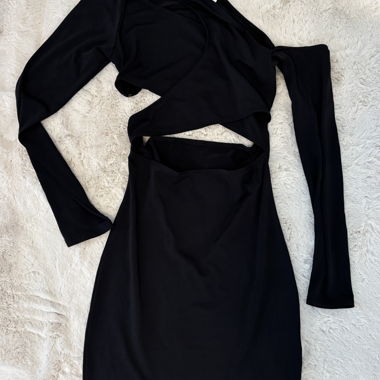 Asymmetrisches Kleid