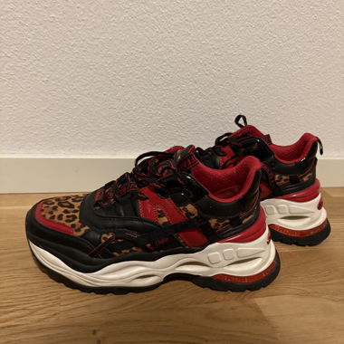 Buffalo leopard-print sneakers