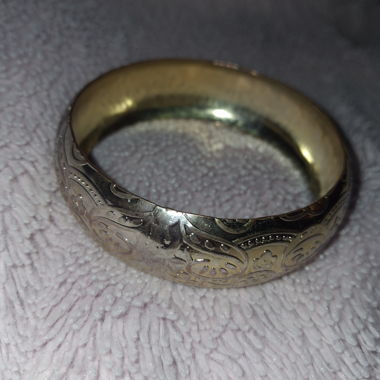 Bracelet jonc doré mignon