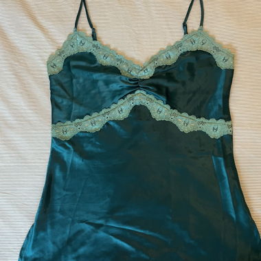 Top cami in seta turchese con pizzo taglia M/L