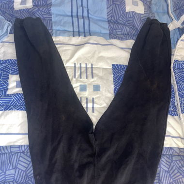 baggy black trainer