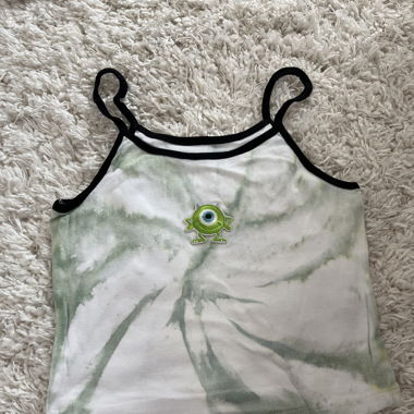 Monster AG top