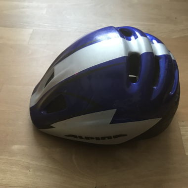 Fahrradhelm blau/weiss