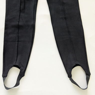Leggings noirs avec boucles de pied