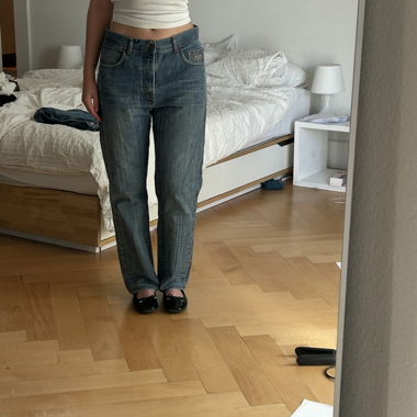 jeans
