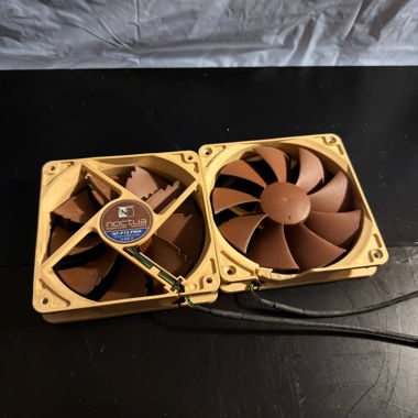x2 Noctua NF-P12 PWN Ventilatoren Beige