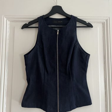 Top con zip ZARA senza maniche
