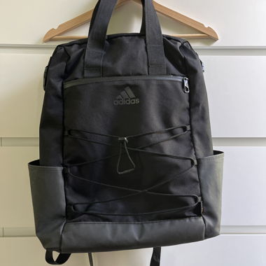 Schwarzer Adidas Rucksack