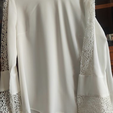 Blusa Bianca in Pizzo