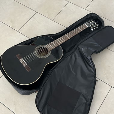 Alhambra Guitar with Guitar Bag