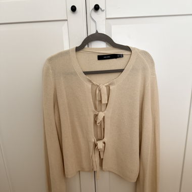 Vero Moda Jäckli pastel yellow