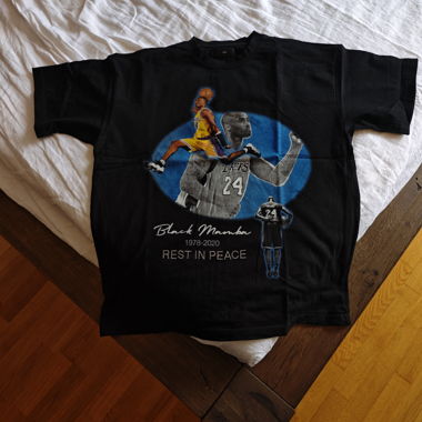 T-shirt Kobe Bryant nero Black Mamba