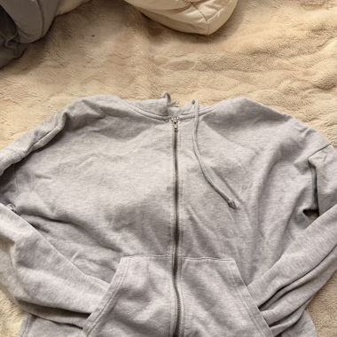 Felpa grigia con zip