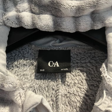 Pyjama Verkleidung grauer Bär