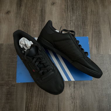 Adidas Yeezy Powerphase Calabasas Core Black