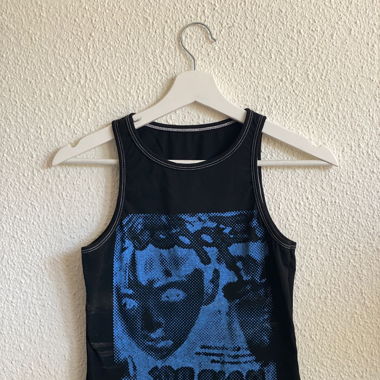 Cool top💙