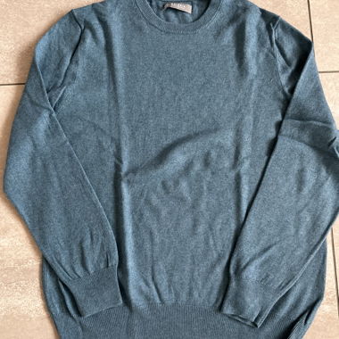 Galeria Men's Sweater L