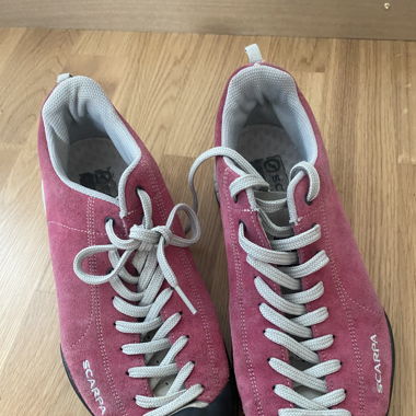 Scarpa trail shoes 