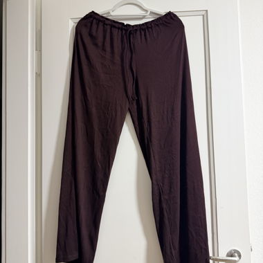 Pantalon en tissu brun foncé