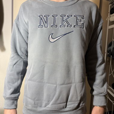 Maglione Nike retrò