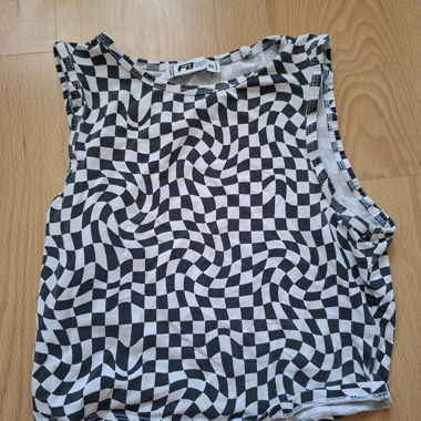 Top/ shirt