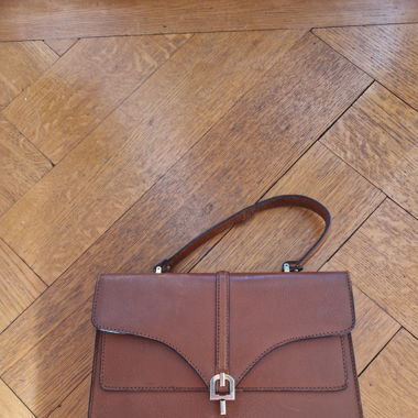 Vintage Handtasche Braun – Hart mit Griff