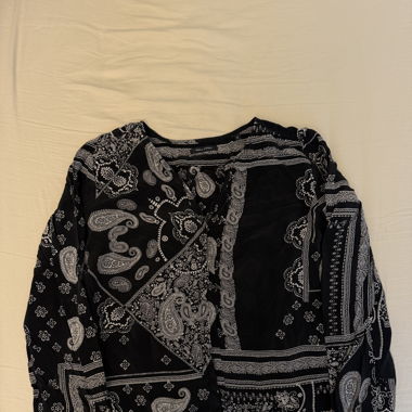 Black and white paisley long sleeve shirt 