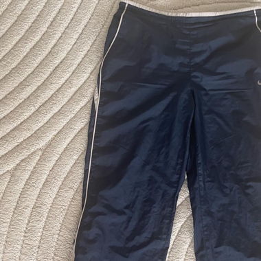 Trackpants