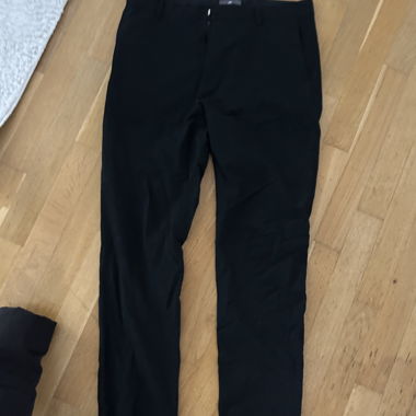 Pantaloni H&M Slim Fit neri