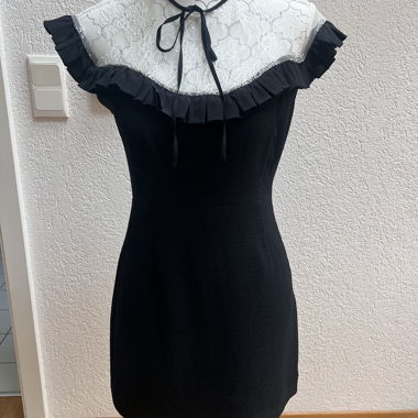 Vestito corto nero di Sandro, taglia XS