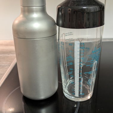 Cocktail shaker