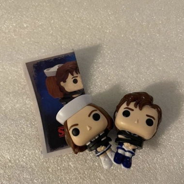 Figurines New Stranger Things Robin et Steve